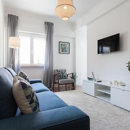 Flh Graca Charming Flat With Balcony Apartment Lisbon Bagian luar foto
