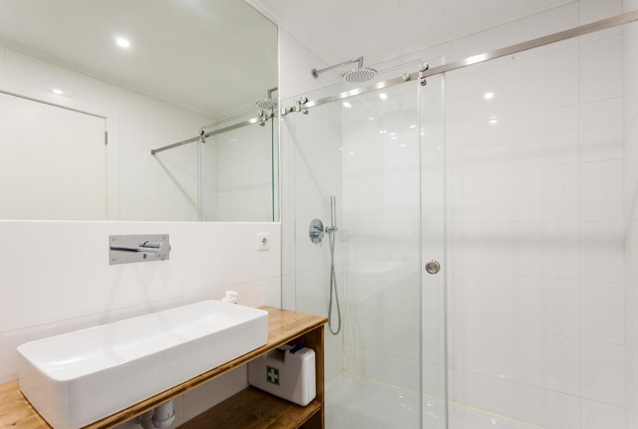 Flh Graca Charming Flat With Balcony Apartment Lisbon Bagian luar foto