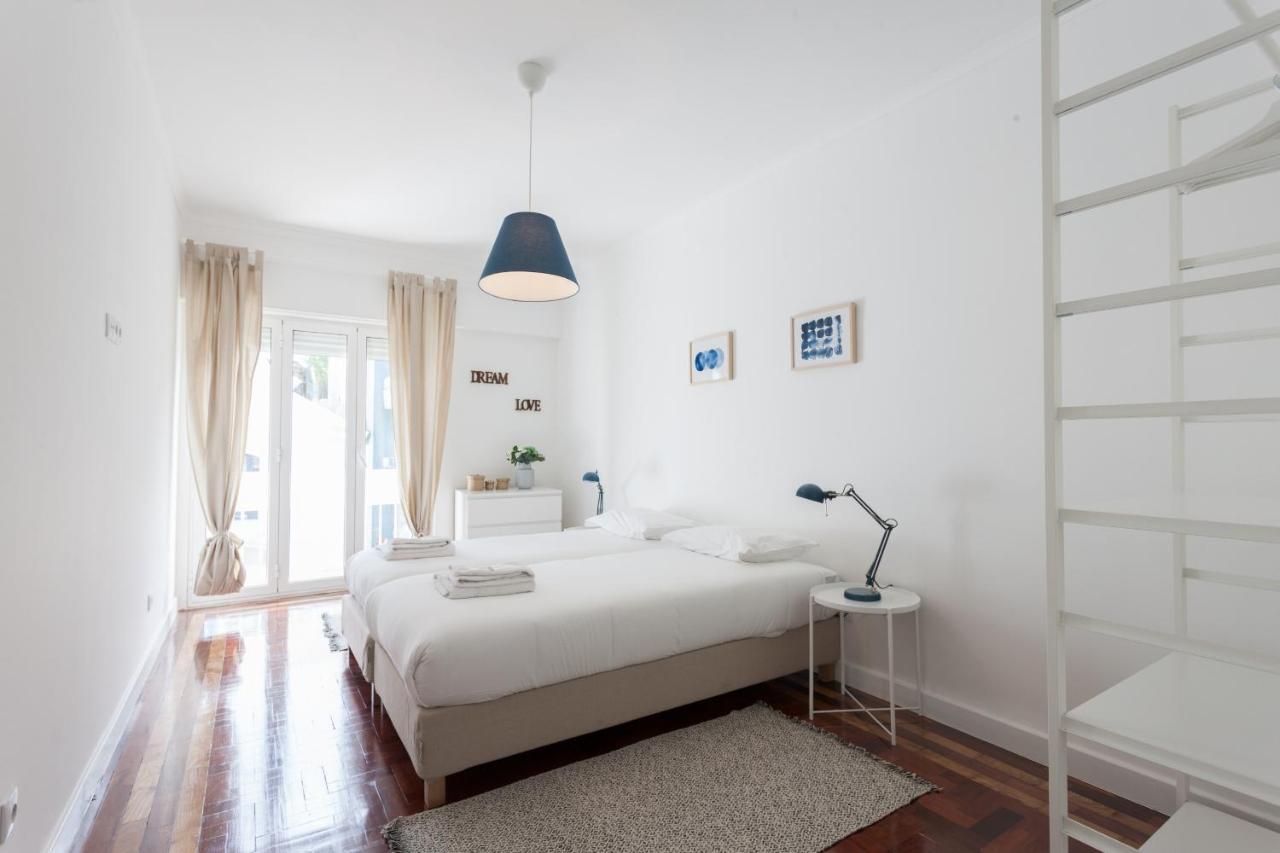 Flh Graca Charming Flat With Balcony Apartment Lisbon Bagian luar foto